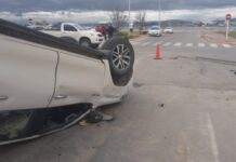 El secretario general de los judiciales volcó con su camioneta en Ushuaia