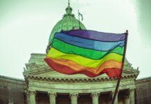 Avanza el registro de personas trans para ingresar al Estado Nacional