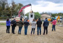 Comenzaron a instalar los módulos para la sede de la UNTDF en Tolhuin