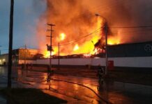 Después del incendio, Australtex ofreció pagar el 50% del sueldo