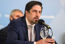 Trotta convocó a las provincias que se resisten a cerrar las aulas