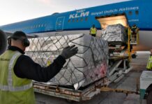 El lunes llegan más de 2 millones de vacunas AstraZeneca