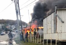Un incendio destruyó una vivienda y sospechan que fue intencional