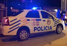 Alcoholizada quiso entrar a una casa y se la llevaron detenida