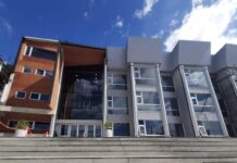 Un hombre fue absuelto de dos acusaciones por violencia de género