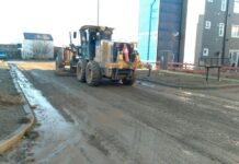 Río Grande: Pasan las máquinas en las calles de los barrios Islas Malvinas, Procrear y Costa Del Mar