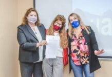 Más vecinos recibieron el titulo de propiedad de sus tierras en Ushuaia