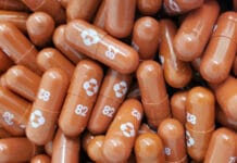 Un Laboratorio pidió autorización para comenzar a utilizar una píldora contra el coronavirus