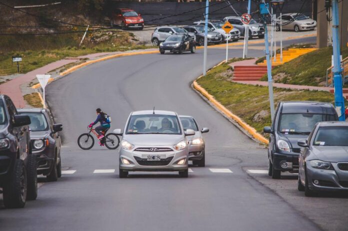 0C8296FC-AA46-4BC7-8E33-75076A819E74