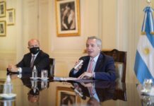 “La conectividad debe ser un servicio público, aunque algunos se molesten”