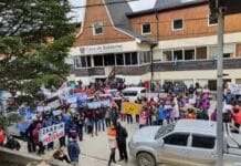 Movilización de SUTEF en medio de las paritarias
