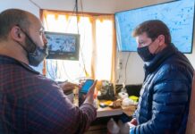 Melella visitó la Cooperativa de taxis Monte Cervantes