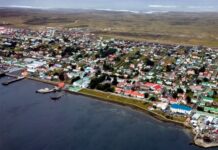 Argentina le reclamó al Reino Unido la reanudación de un vuelo regular a las Malvinas