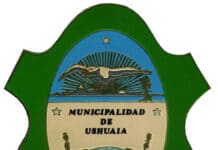 En Ushuaia piden que el escudo municipal no se cambie por símbolos partidarios