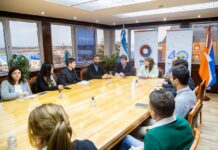 Reunión con inversores para ampliar la matriz energética