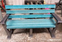 Colocaron mobiliario hecho con material reciclado