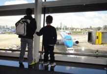 Nuevo sistema para que los menores puedan salir del país