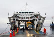 Cruzar a Tierra Del Fuego por la Barcaza cuesta $6 mil argentinos