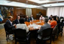 Nuevas medidas para sectores productivos y una nueva cotización del dólar para turistas