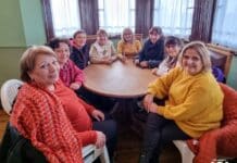 Visita guiada para adultos mayores por el Barrio CAP