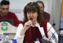 “No podemos escribir una carta orgánica con nombre y apellido”