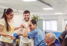 Profesionales del Mamá Margarita se capacitaron en prácticas kinésicas
