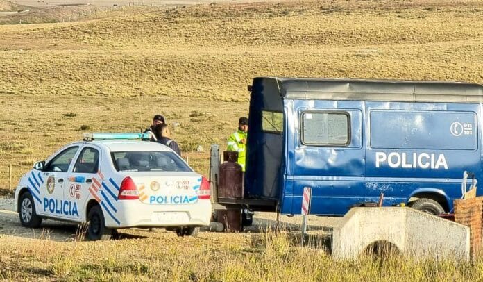 photo_4942917165221260706_y