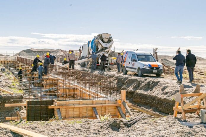 photo_5123310168224934525_y