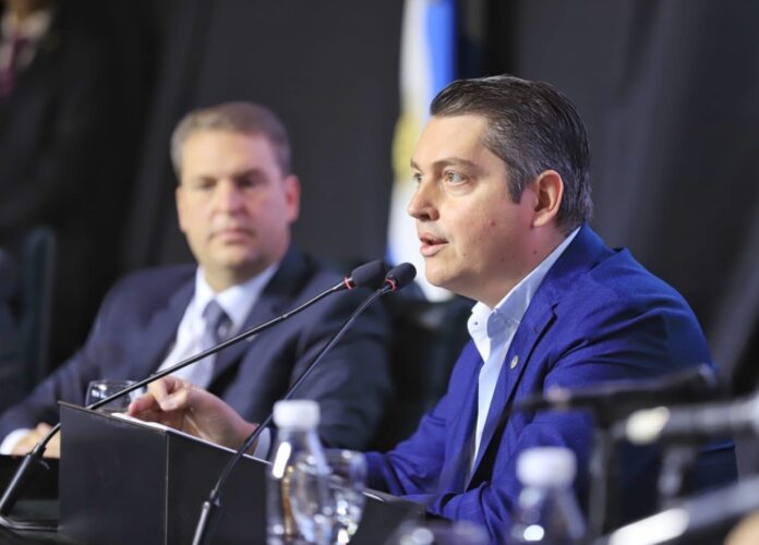 photo_5147629286667168521_y