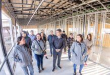 Perez visitó el Centro de Salud del Barrio de las Aves en Chacra XI