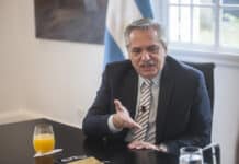 El Presidente padece “hernia de disco lumbar” y se le indicó “reposo”