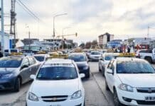 Universidades analizan el servicio de taxis y remises de Río Grande