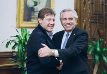 Melella reelecto, fue recibido por Alberto Fernández
