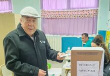 A sus 82 años, “Chiquito” Martínez votó en estas elecciones