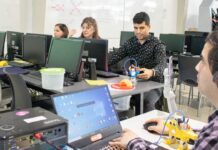 Capacitaciones de robótica e impresión 3D para docentes de educación inclusiva