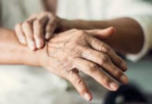 Estiman en casi 2 mil las personas con la enfermedad de Parkinson en la provincia