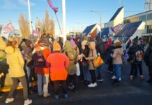 Docentes se manifiestan en otra jornada de desobligación