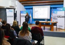 Gran convocatoria en la charla “Otra mirada al autismo”