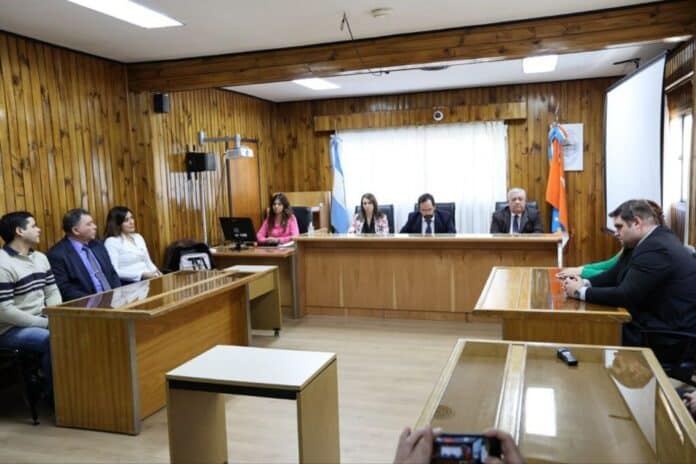 photo_4925001108577954608_y-1024x682