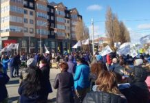Textiles de Río Grande marchan para volver a formar parte del Subrégimen
