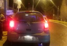 Una nena herida en un choque entre un auto y una moto