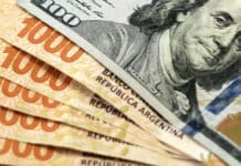 “La dolarización es tener la política monetaria que decide Estados Unidos”