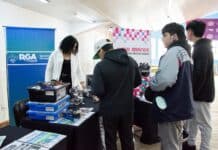 Ofertas educativas y de oficios en la Expo Académica