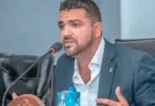 Funcionarios del Gobierno van a la Legislatura por el supuesto espionaje denunciado por Vuoto