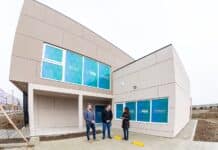 Perez recorrió la obra del centro municipal de desarrollo comunitario