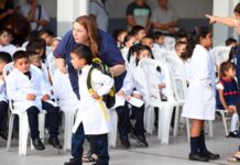 El Gobierno convocó a ministros de Educación y gremios para fijar el salario docente