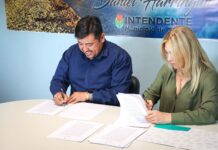 Tolhuin firmó la concesión para la confitería en Dulces Sueños