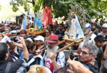 20 cuadras de gente en la fila contra el hambre