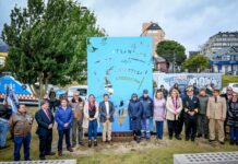 Quedó inauguró el cartel del sector antártico donado por astilleros Tandanor