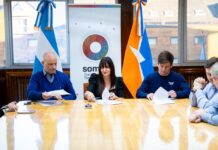 Gobierno firmó convenio para promover el consumo de centolla en el sector gastronómico de la provincia